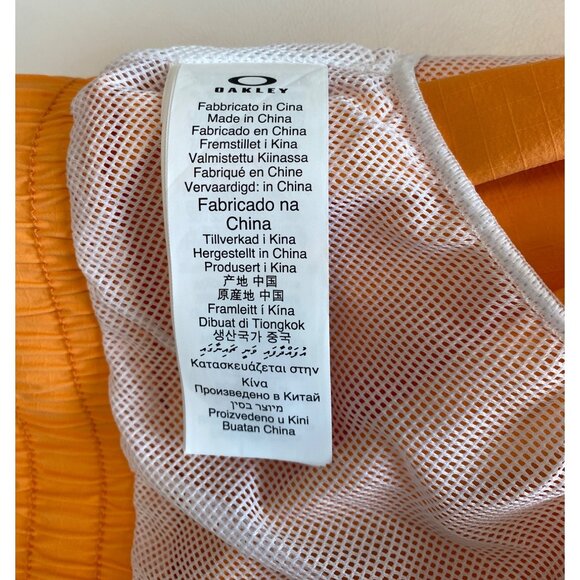 Oakley Oneblock 18 Beachshort, XS New With Tags - Picture 6 of 7